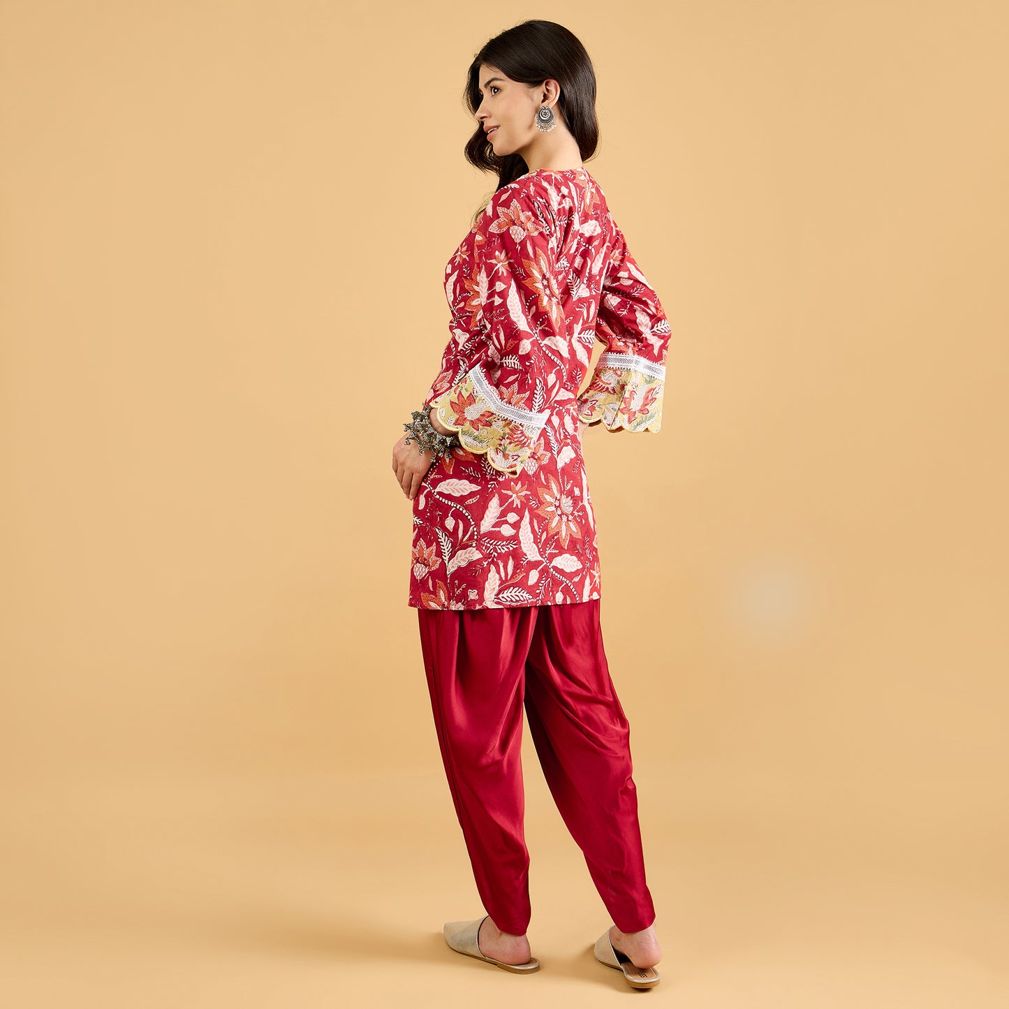 Gulnaar suit set