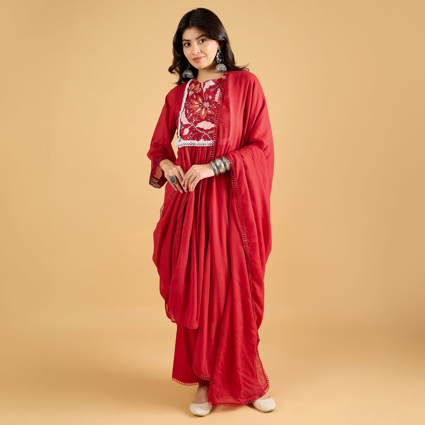 Aarohi suit set