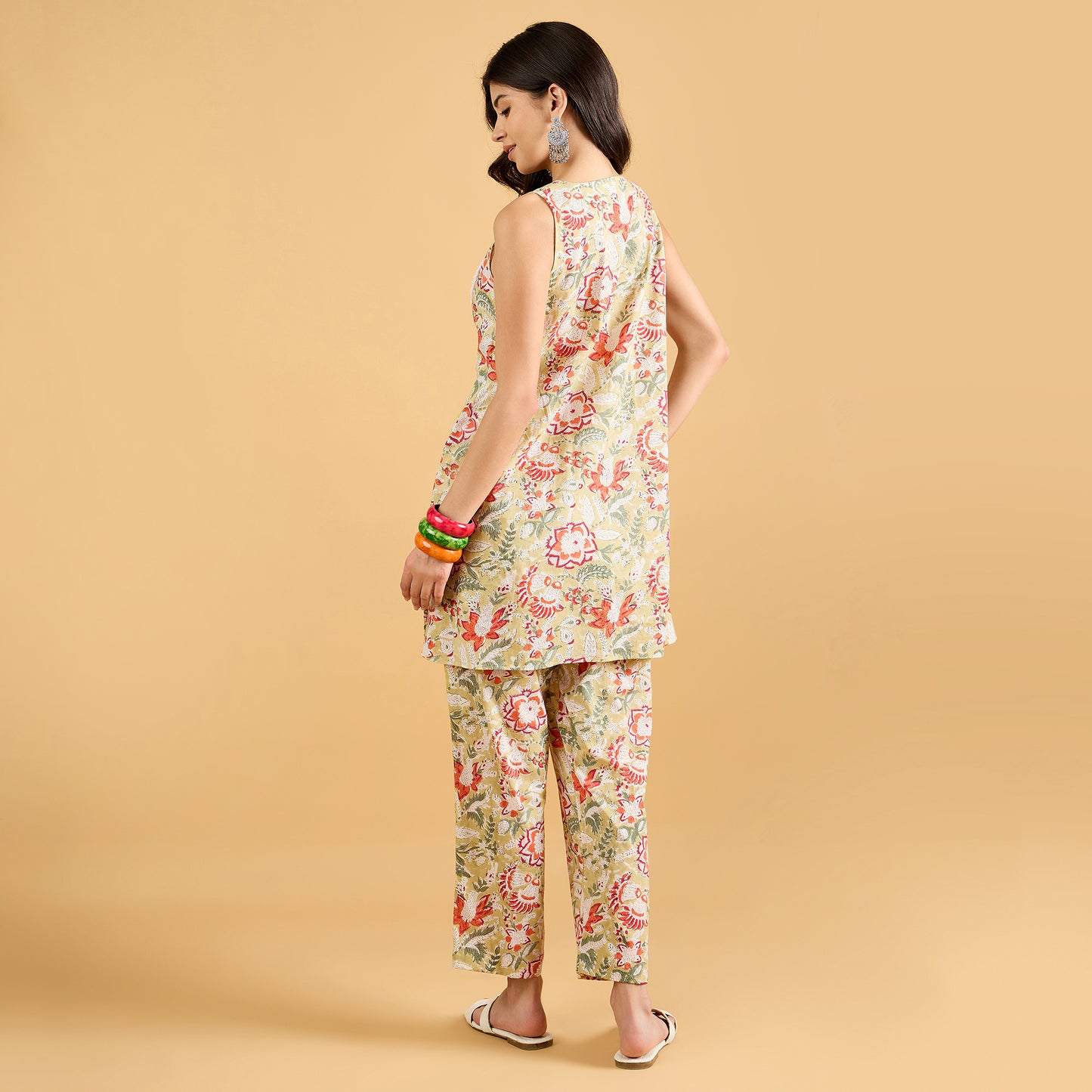 Basanti suit set