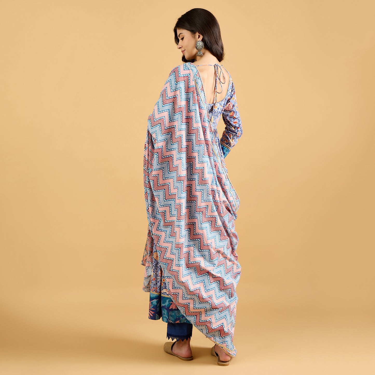 Roohani suit set
