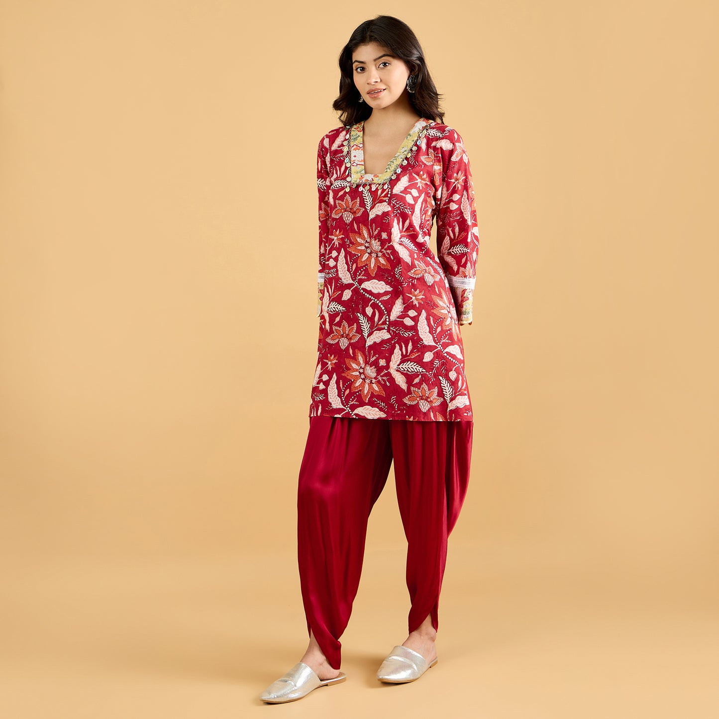 Gulnaar suit set