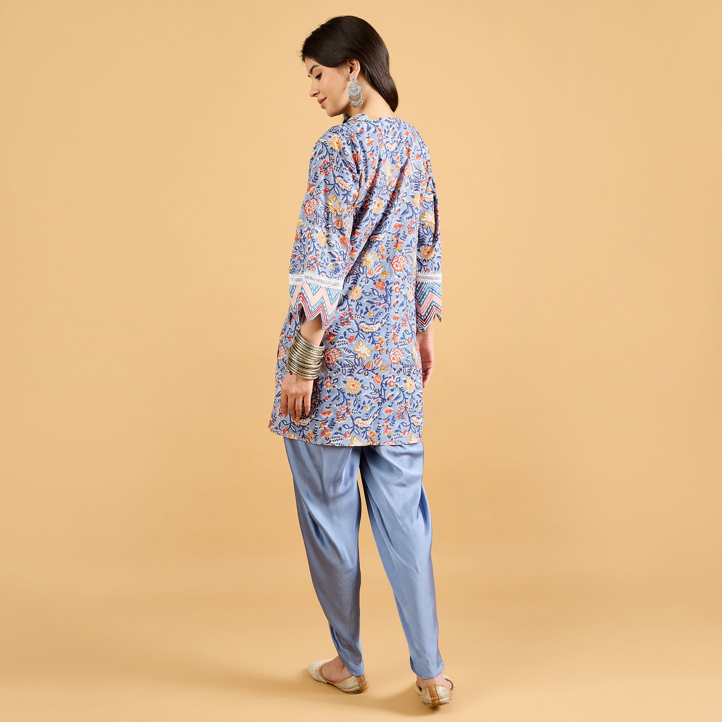 Neerja suit set
