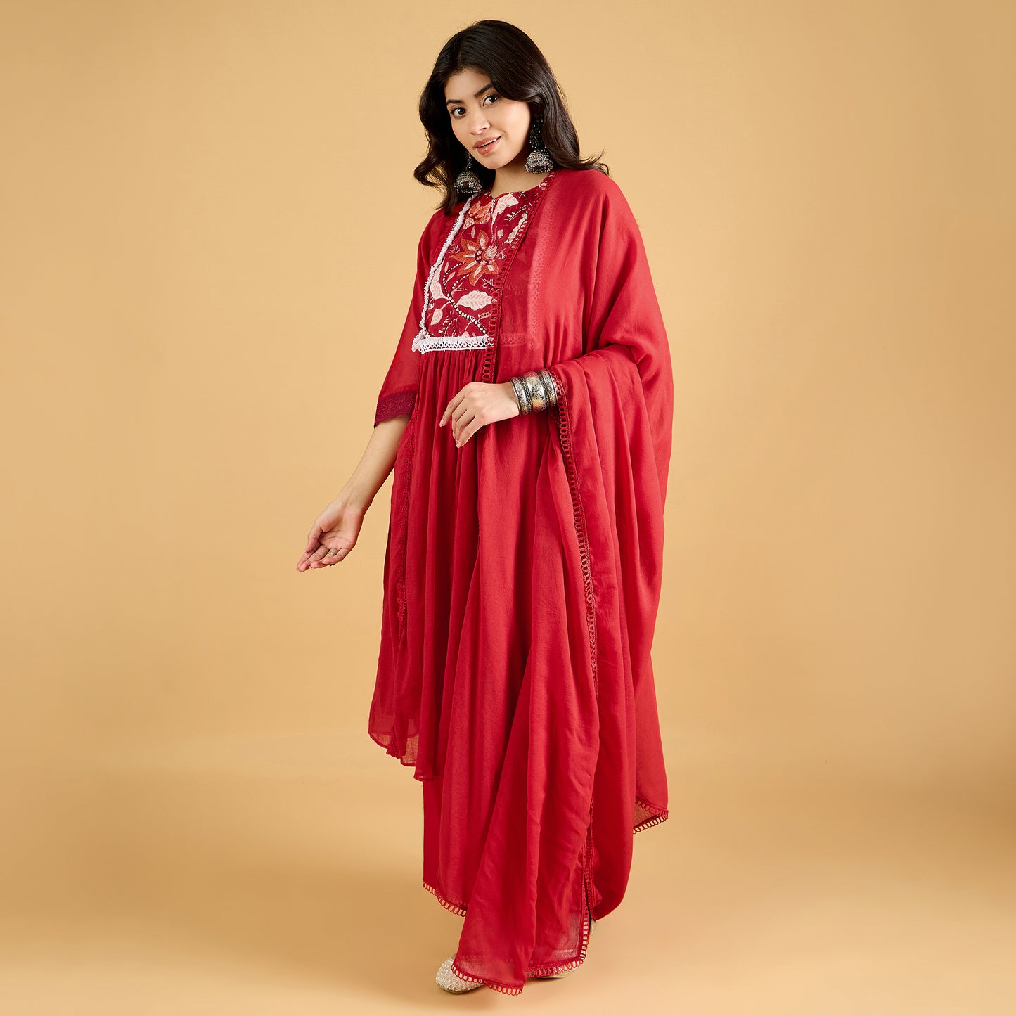 Aarohi suit set