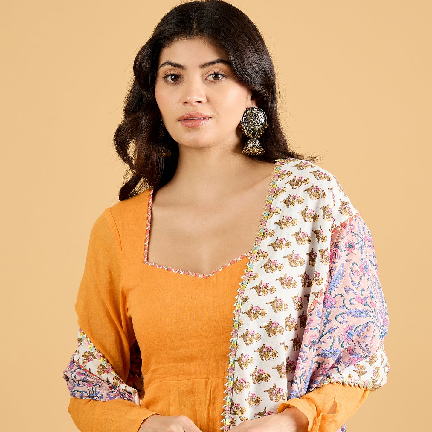Narangi suit set