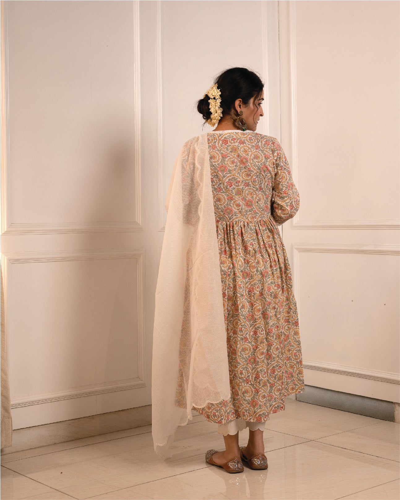 Fiza Kurta - White Print