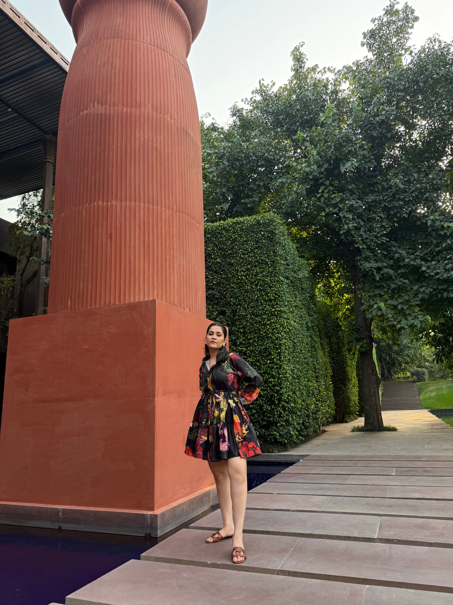 Jardin Dress in Sol Garden print (Midnight Black)