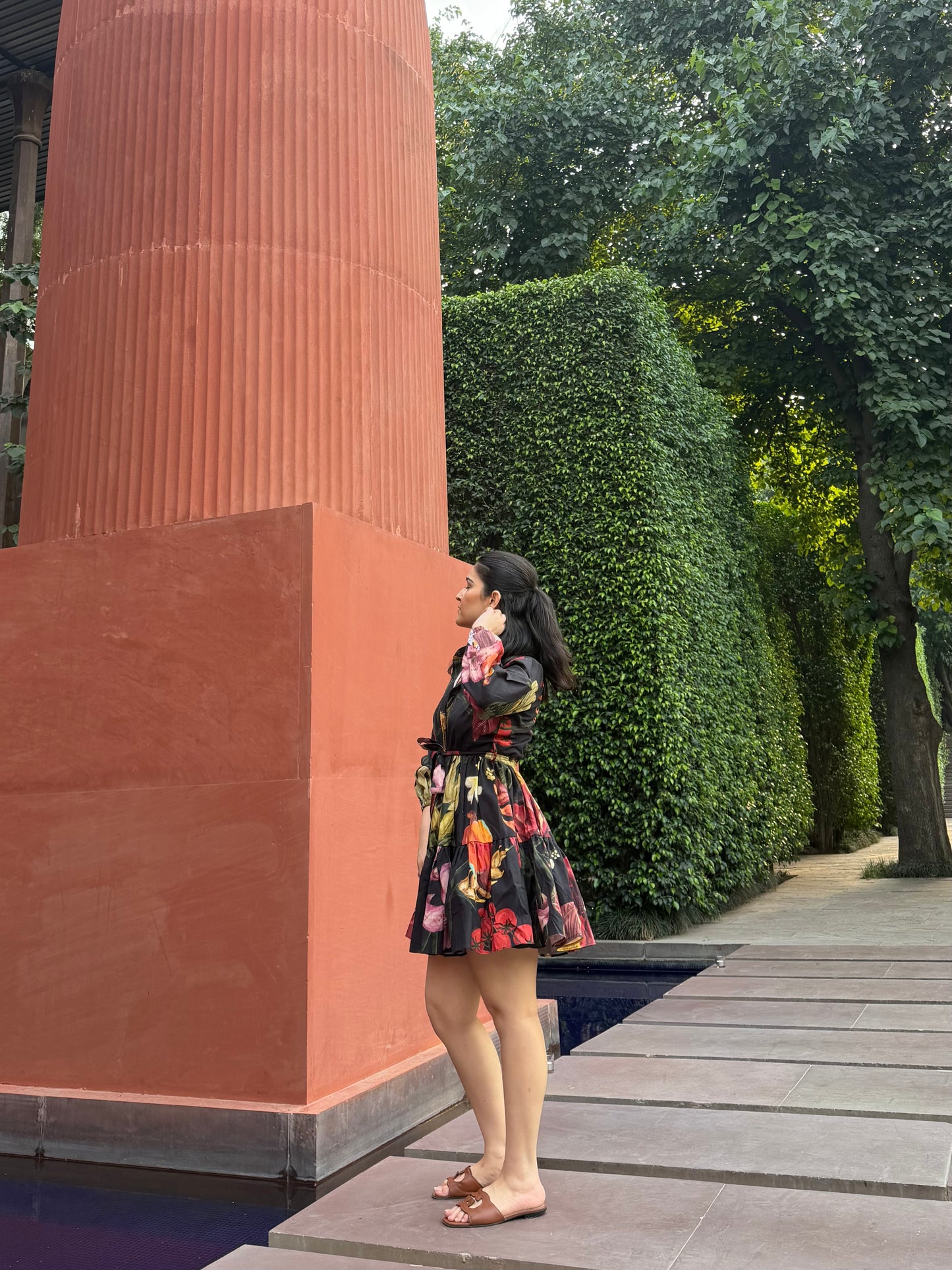 Jardin Dress in Sol Garden print (Midnight Black)