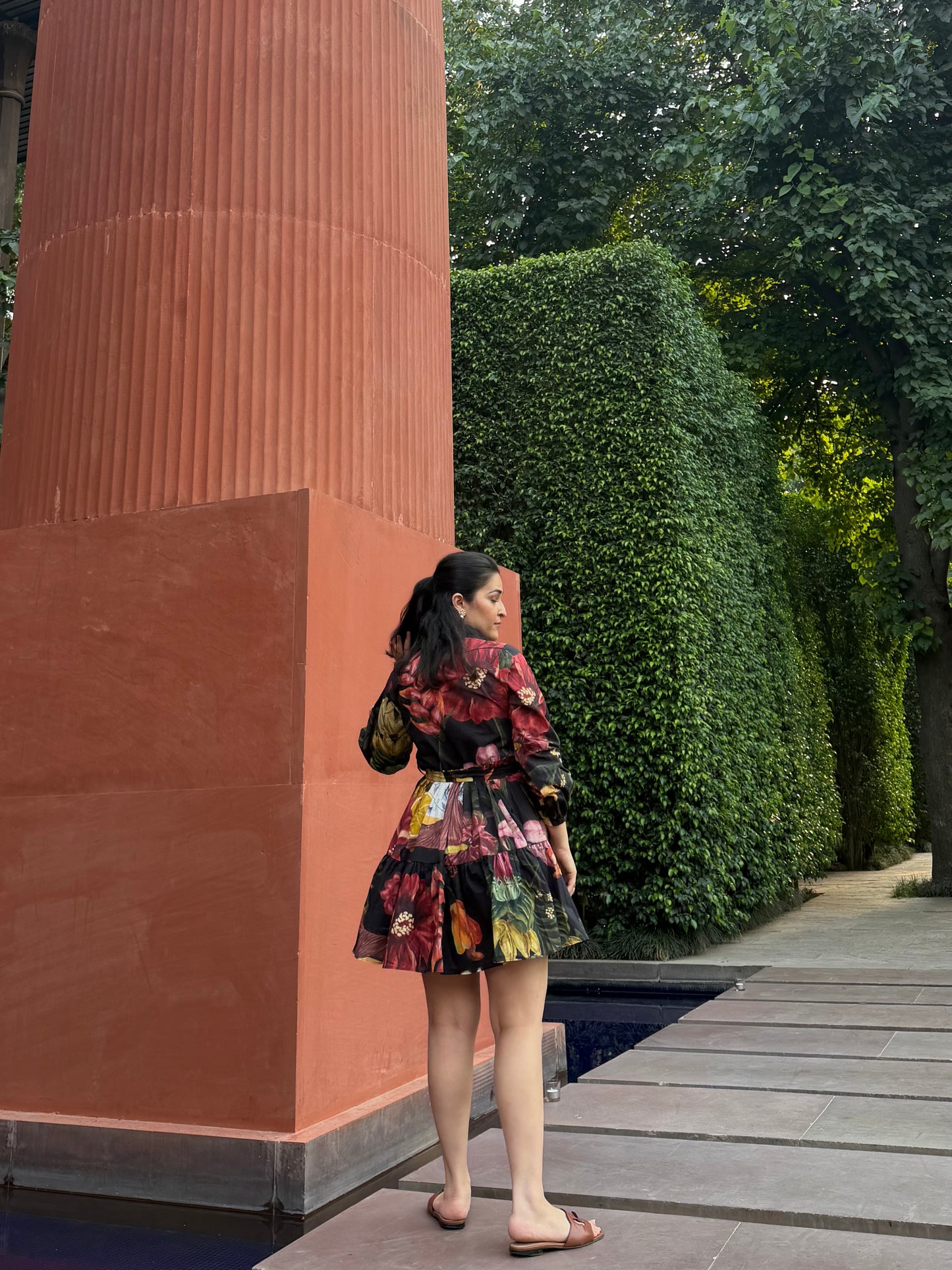 Jardin Dress in Sol Garden print (Midnight Black)
