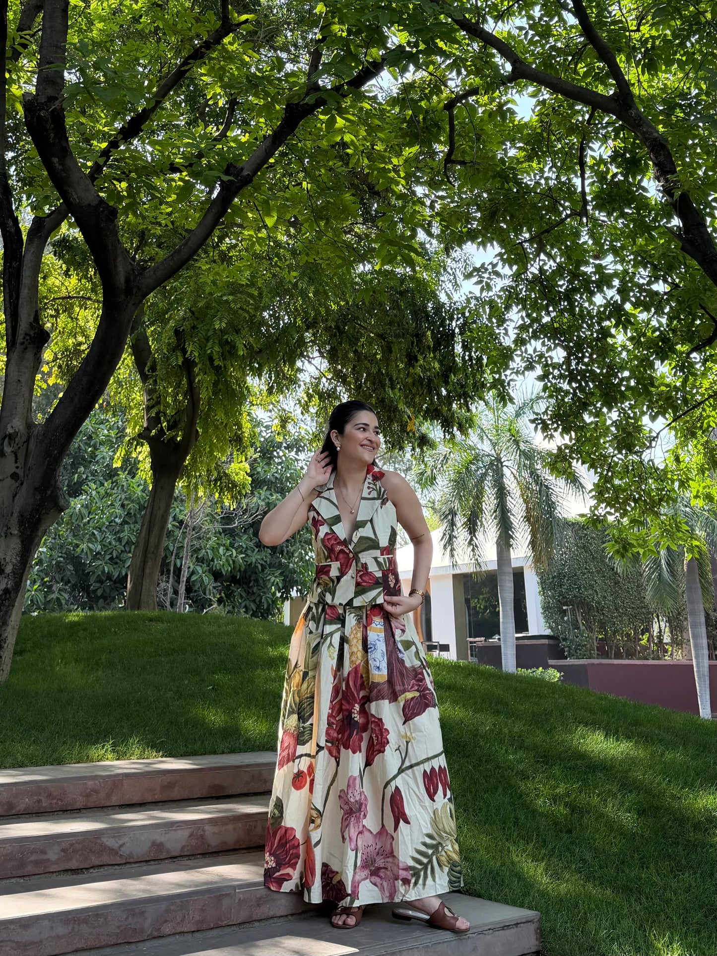 Solana Set in Sol Garden print (Sandstone)