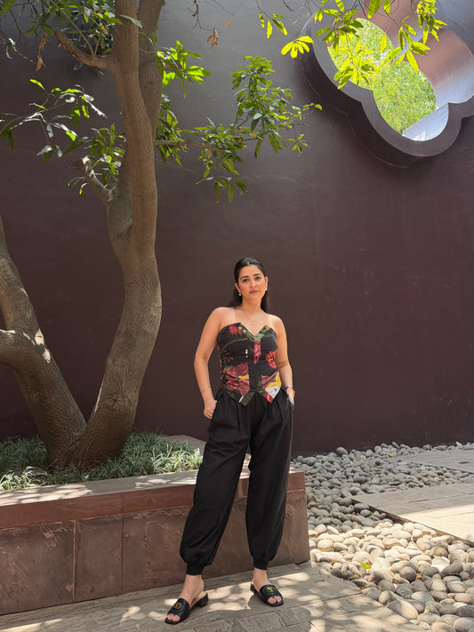 Adelina Set in Sol Garden print (Midnight Black)