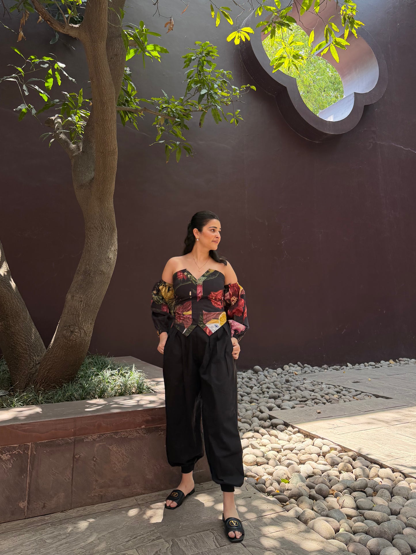 Adelina Set in Sol Garden print (Midnight Black)