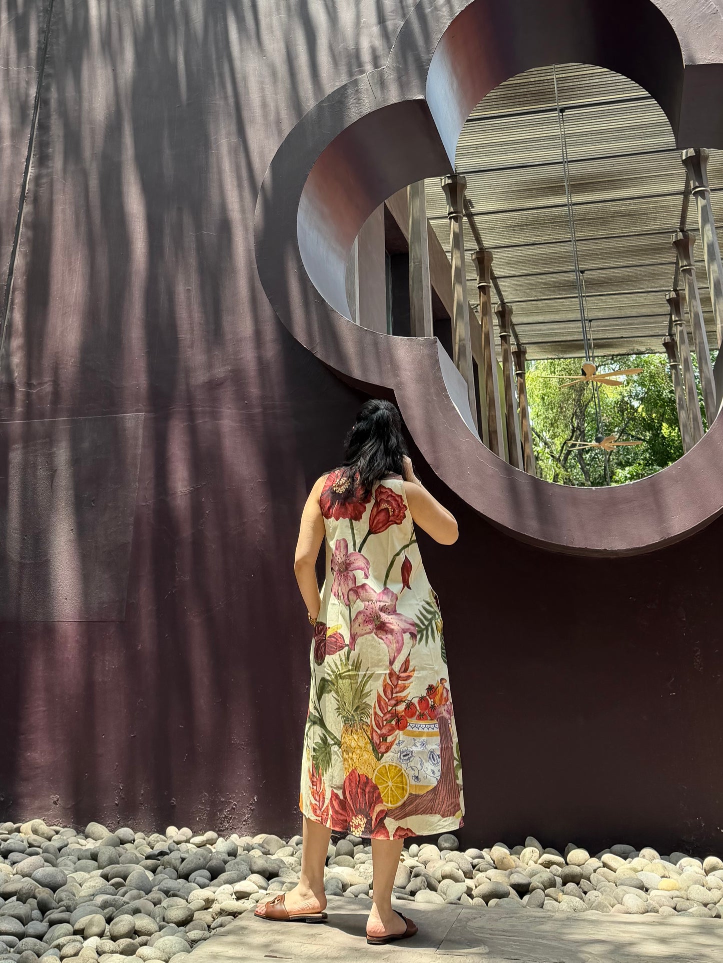 Hibiscus Dress in Sol Garden print (Sandstone)